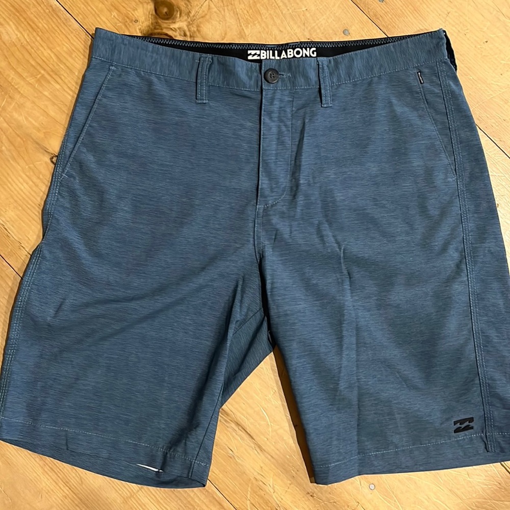 Mens Billabong shorts